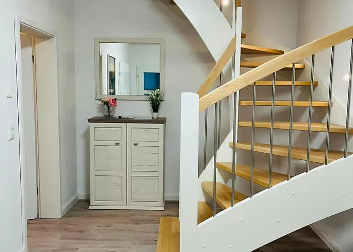 Kluetz Semi-detached House, 2 Double Beds, 2 Single Beds דירה